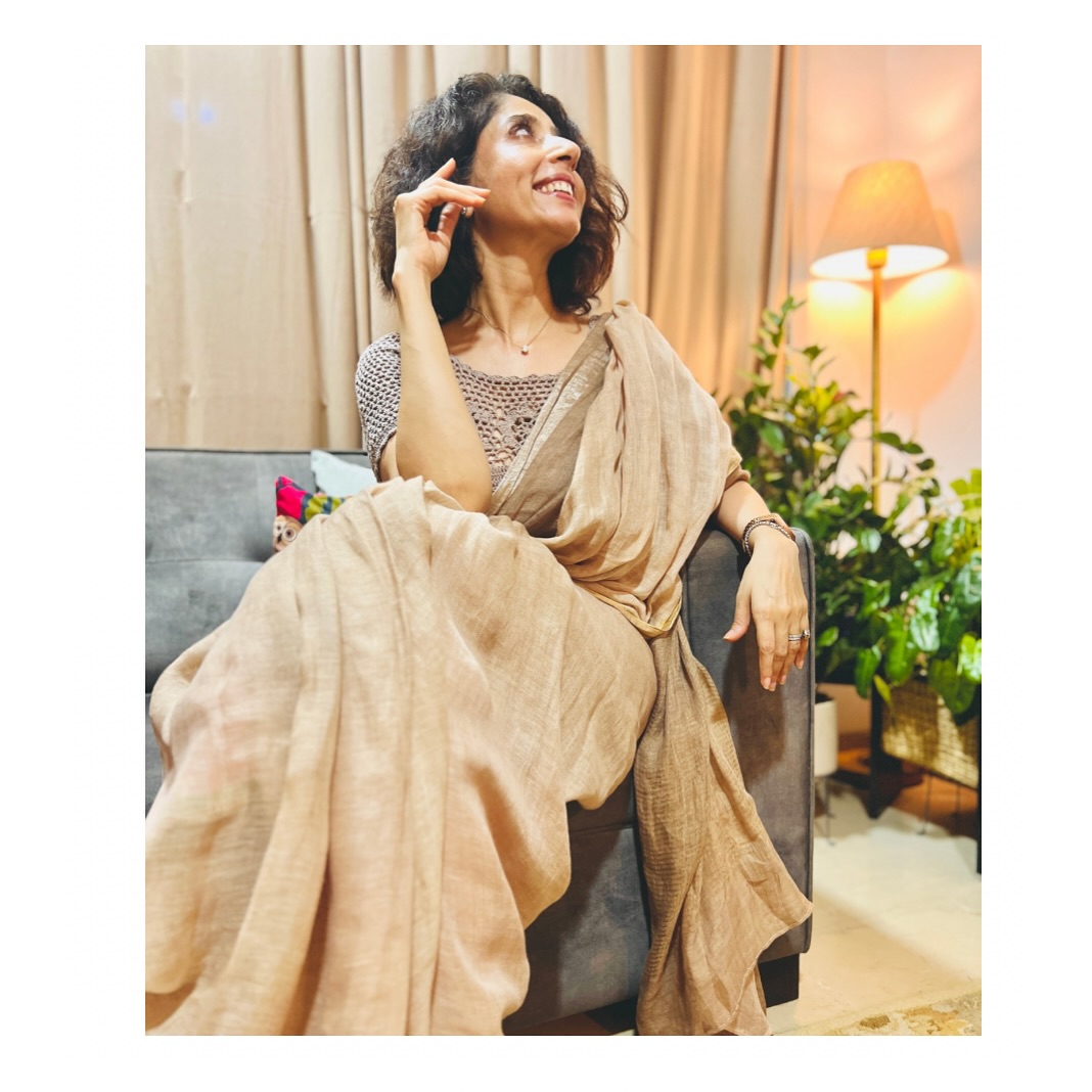 Aiana in a linen ombré saree with a crochet blouse